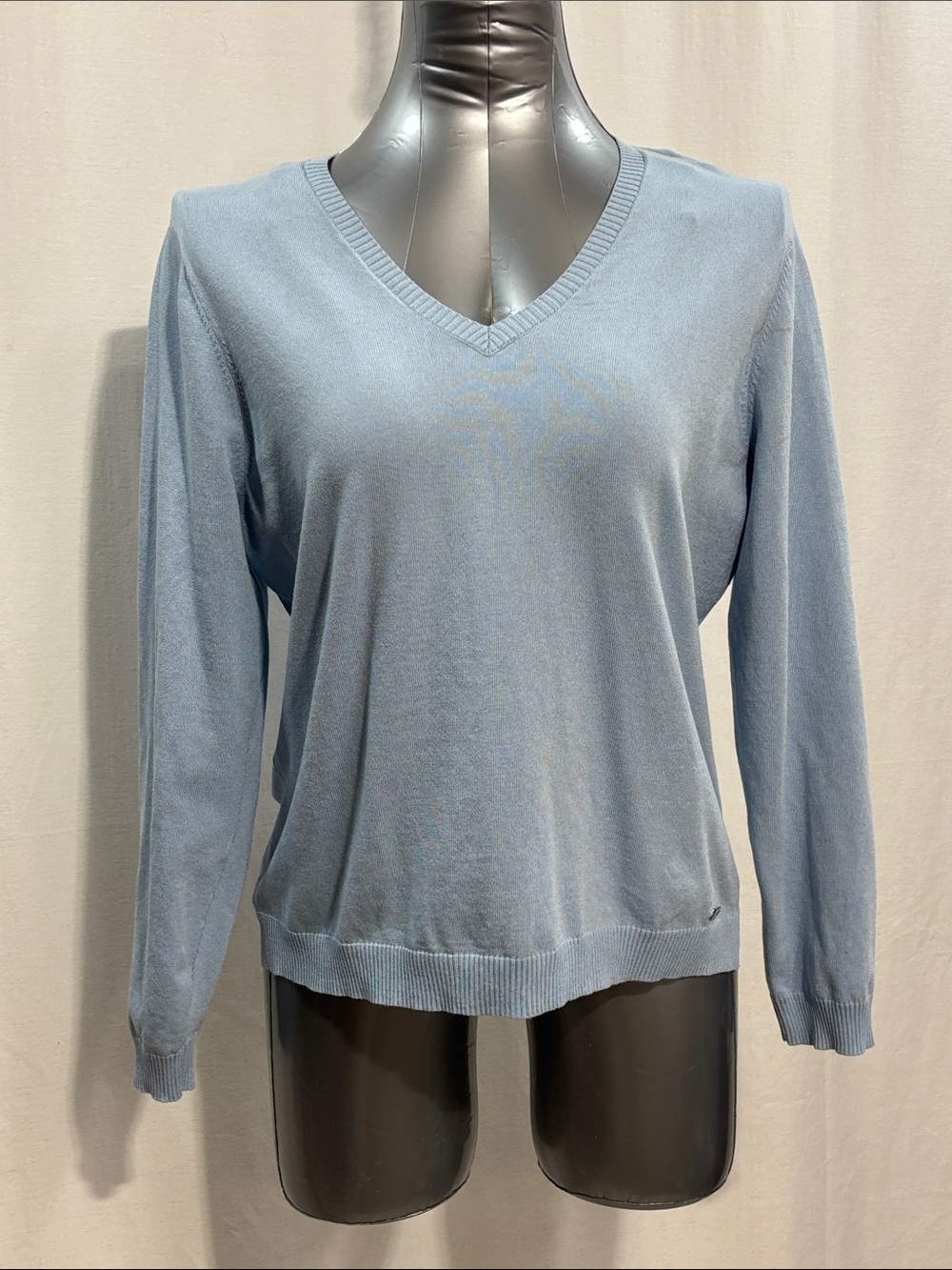 Calvin Klein Powder Blue V-Neck Lightweight Sweater Medium 490 office preppy